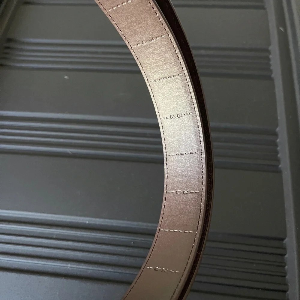 Men's Brown Leather Belt with Silver Buckle adjustable 34-28